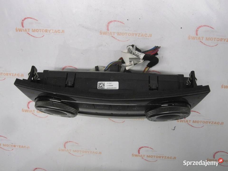 MERCEDES W204 07r panel klimatyzacji 2048308285 Kielce