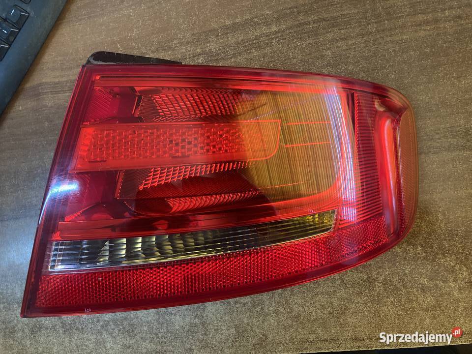 AUDI A4 B8 SEDAN LAMPA PRAWA TYLNA PRAWY TYŁ W osobowe Rakoniewice