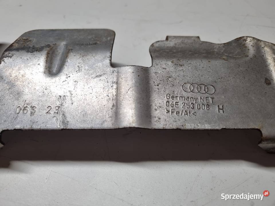 Osłona kolektora AUDI 30 TFSI CAK 06E253008H Części samochodowe Mielec