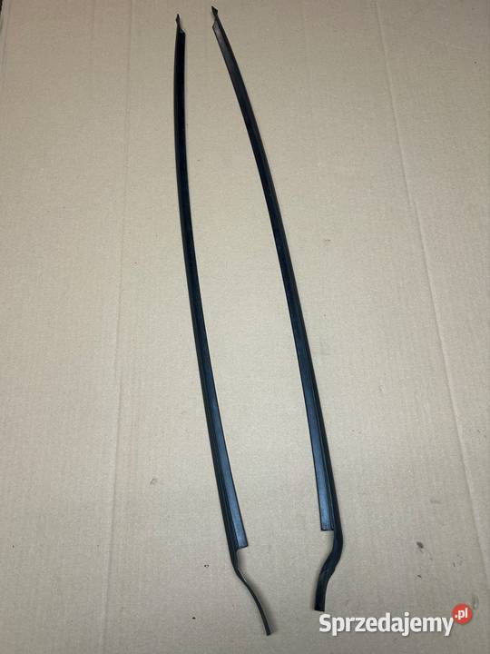 Listwa szyby czołowej Passat B5 B5FL lewa prawa Grudziądz