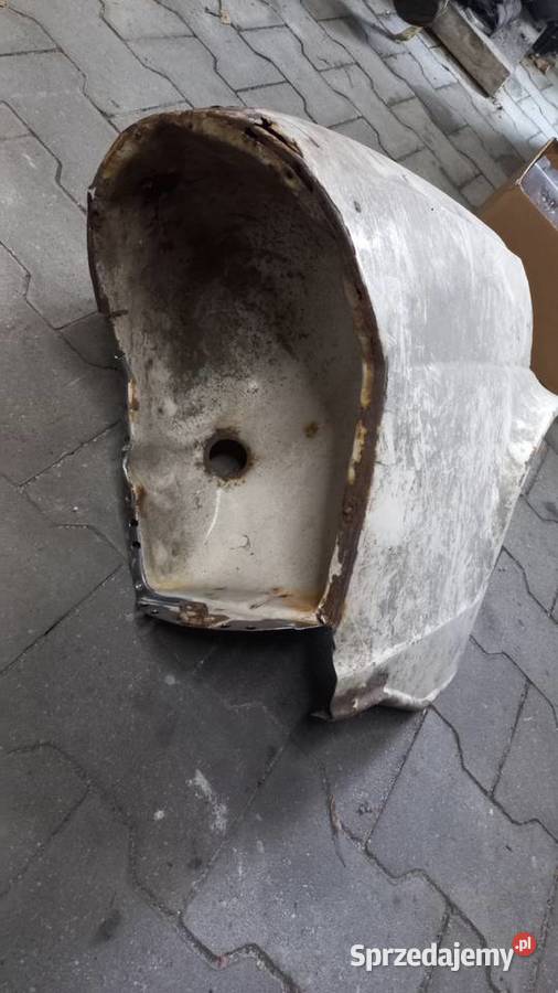 Mercedes w 111 coupe błotnik lewy część Łochowo