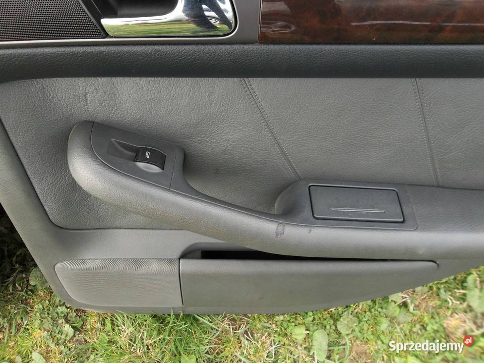 Boczki drzwi szara skóra ori roletki Audi A6 C5 warmińsko-mazurskie Iława