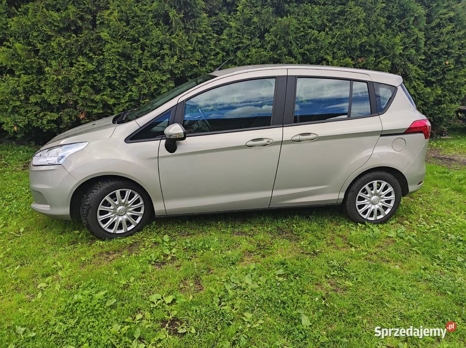 Ford B mały przebieg udokumentowany lakier metallic