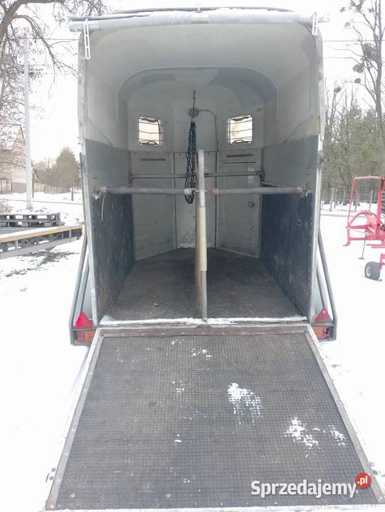 Do sprzedania przyczepa do przewozu koni Żerdzina