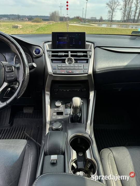 Lexus NX300H salon 2x komplety opon Skarżysko-Kamienna