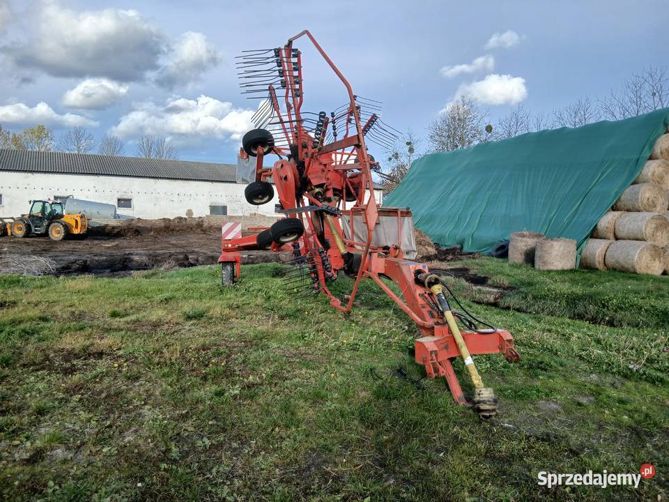 mam do sprzedania grabiarke kuhn Buśno sprzedam