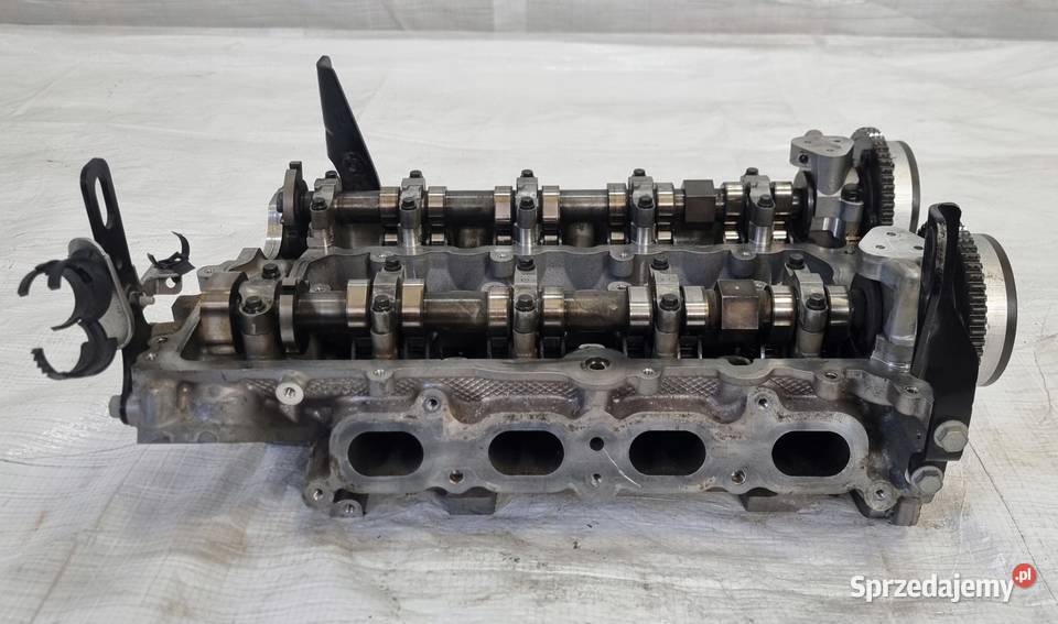 Głowica Opel Astra K V 14 Turbo 12660233AE