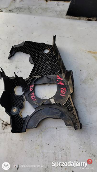 VW Audi 045 109 145 H wewnętrzna obudowa Lubin