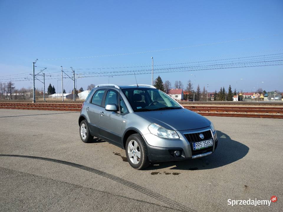 Fiat Sedici 16 benzyna 4x4 światła przeciwmgielne Gnojnica