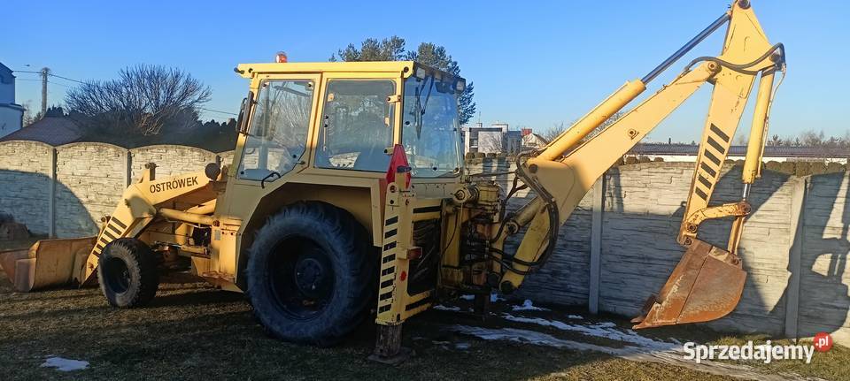 Koparko ładowarka NK perkins ostrówek 1995 Ostrzeszów
