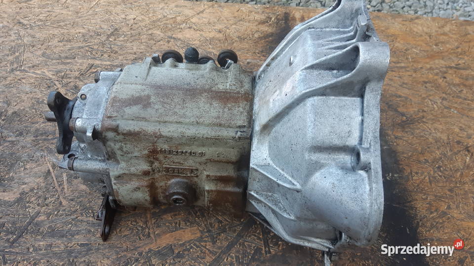 Skrzynia biegów mercedes w115 Wadowice sprzedam