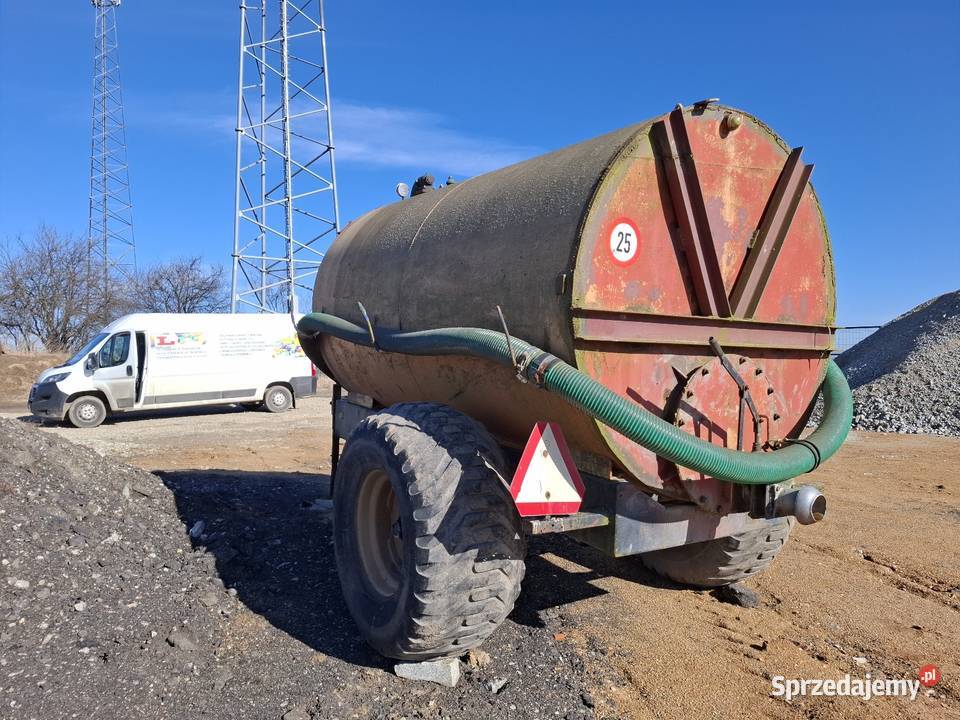 Beczkowóz o pojemności 7 litrów Targoszyn