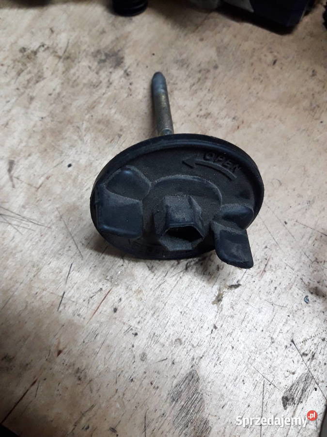 Śruba koła zapasowego Fiat Kielce