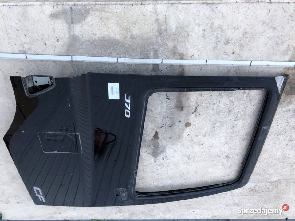 DRZWI PRAWY PRZÓD DAF CF Inny CZARNY Drzwi
