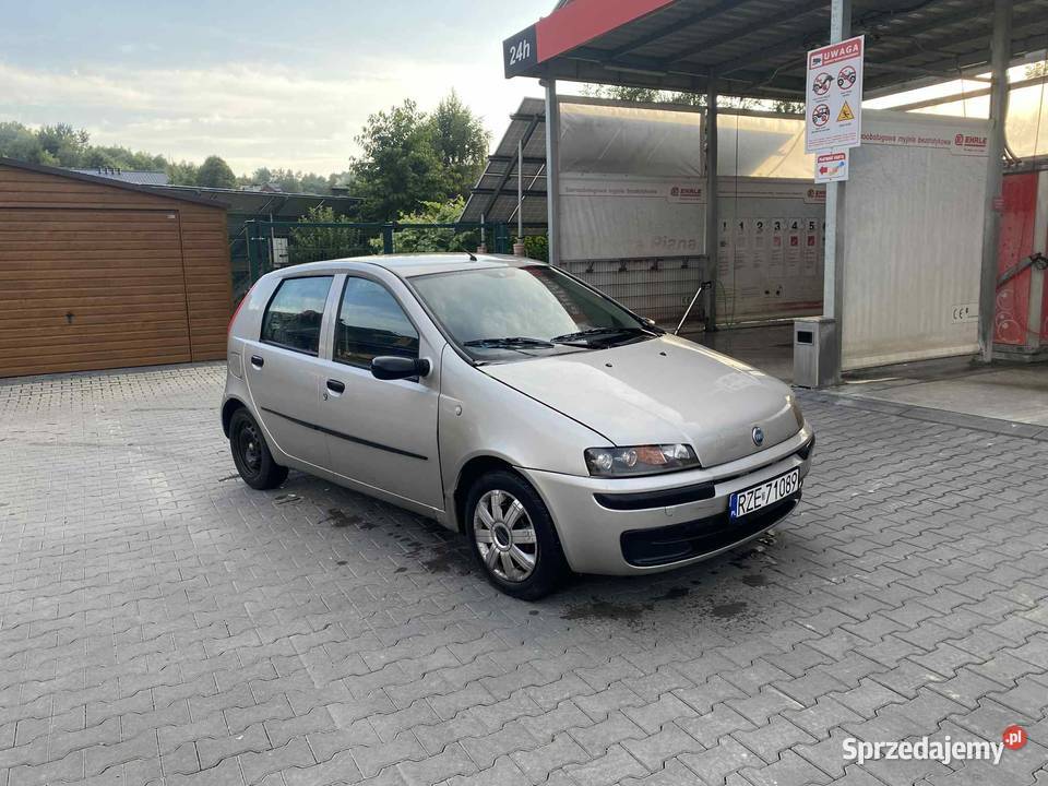 Fiat Punto 12 benzyna Rok produkcji 2002 Lutcza