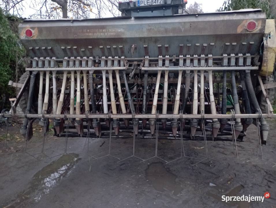 Zestaw uprawowo siewny agregat uprawowy siewnik Brenno