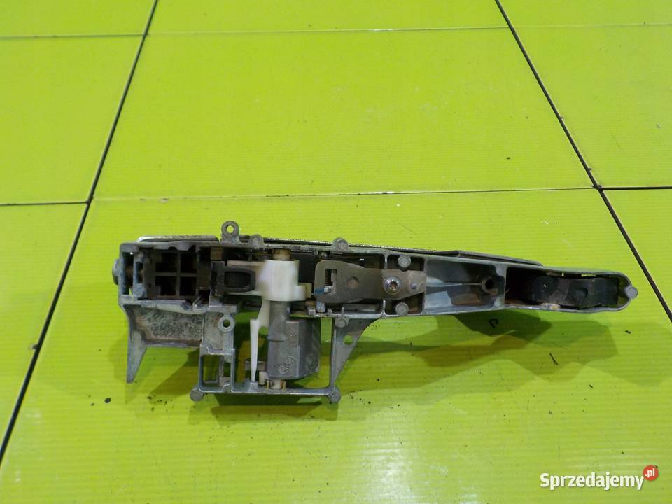 PEUGEOT 308 I 09 HB 5D klamka drzwi prawa tyl mazowieckie Suków