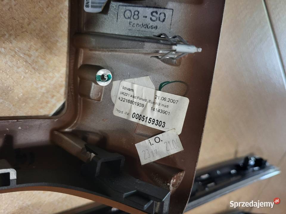 DREWNO DEKORY MATOWE LISTWY DREWNIANE MERCEDES