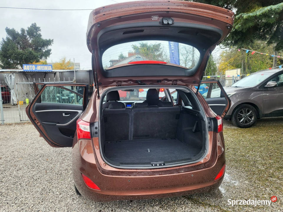 Hyundai i30 14 Diesel 90 100 Przebieg Z Niemiec ASR (kontrola trakcji) Pabianice sprzedam