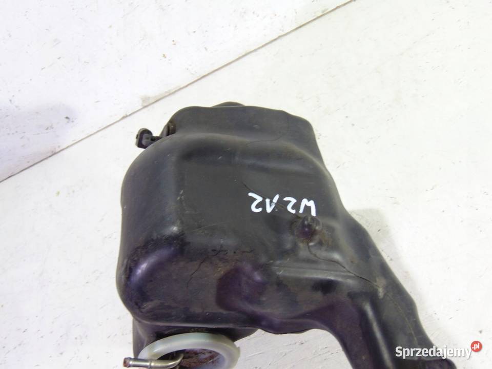 ZBIORNICZEK SPRYSKIWACZY MERCEDES W212
