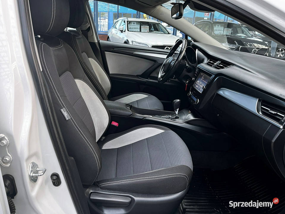 Toyota Avensis Automat 20 BENZYNA 152 LedKamera Mysłowice sprzedam