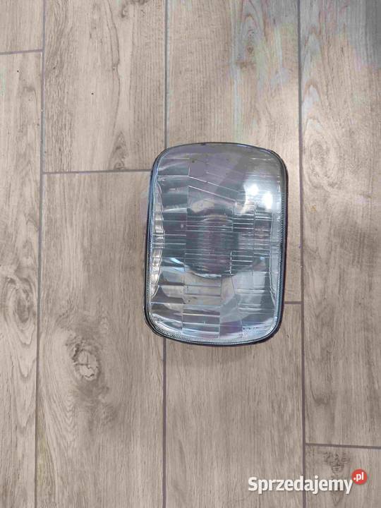 Lampy przednie do samochodu marki Fiat 126P uniwersalne