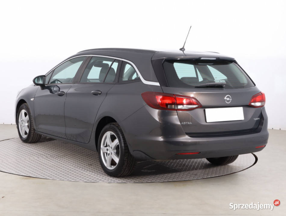 Opel Astra 14 T Piaseczno