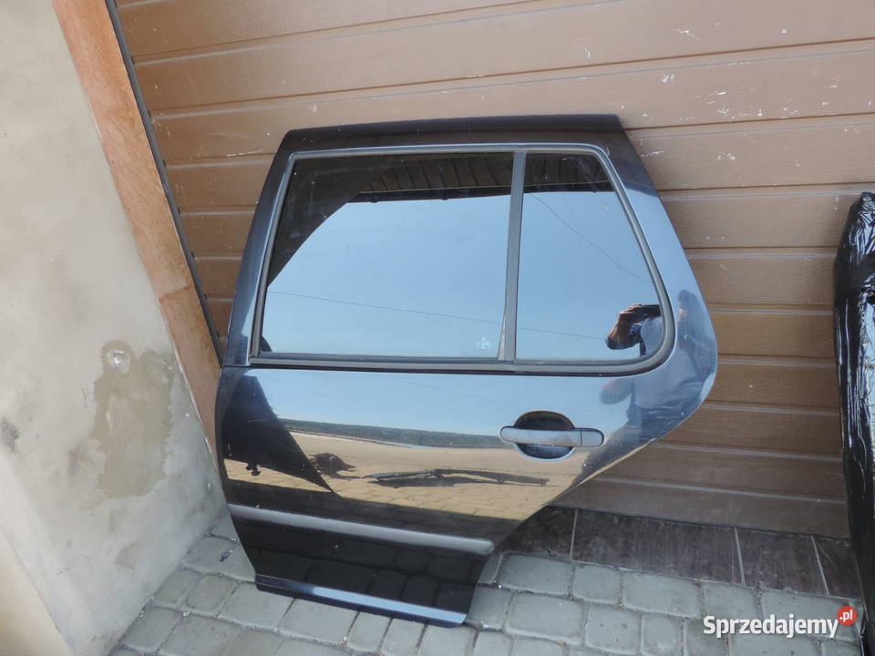 VOLKSWAGEN GOLF IV 5D DRZWI LEWY TYŁ Nowy Sącz