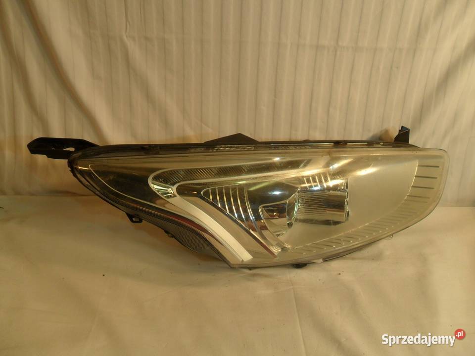 LAMPA PRAWY PRZÓD REFLEKTOR AV1113W029CD Lampy przednie Nowy Tomyśl sprzedam