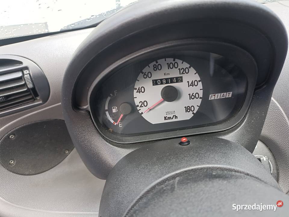 Fiat Seicento zamienię na skuter Fiat Tomaszów Lubelski sprzedam