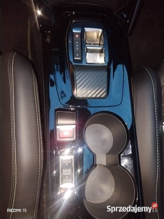 Peugeot 2008 e nieuszkodzony Samochody osobowe Kraków