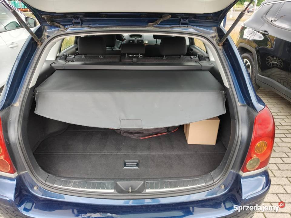 Toyota avensis Rumia sprzedam