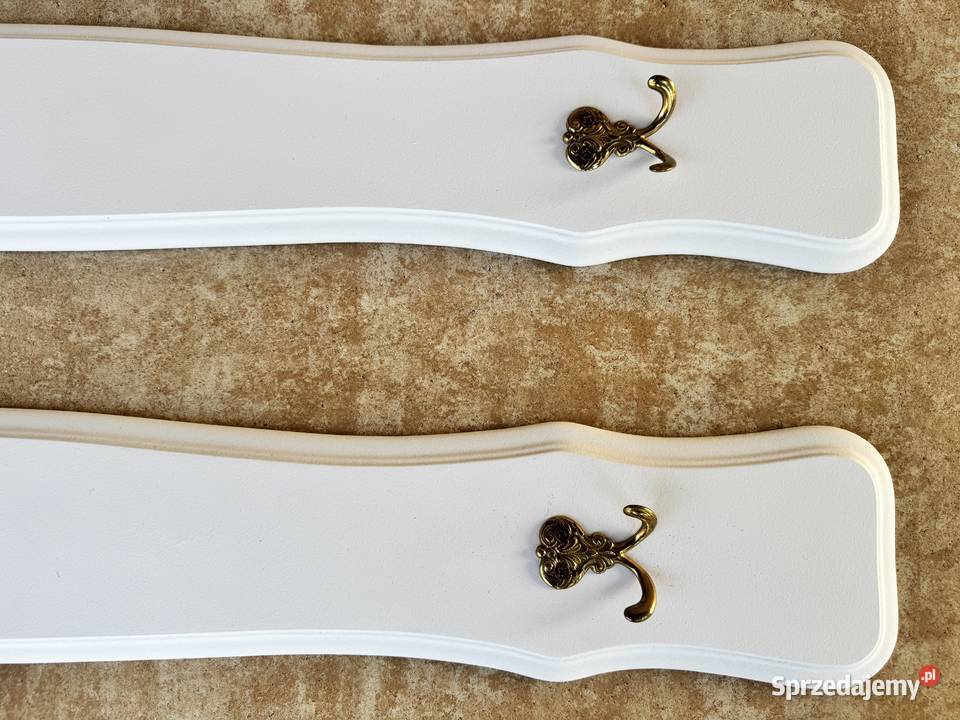 Wieszaki 2 sztuki na ścianę białe stylowe retro Garwolin