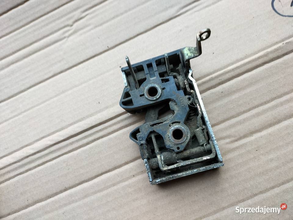Audi 80 B4 ZAMEK DRZWI PRAWY PRZEDNI Kamień-Kolonia