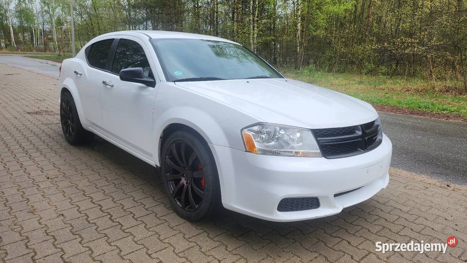 Dodge Avenger Lift 36 V6 benzyna 2014 283 Okazja