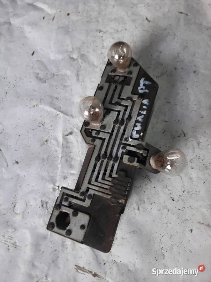 Renault Thalia listwa wkład lampy prawej tylnej Ksawerów