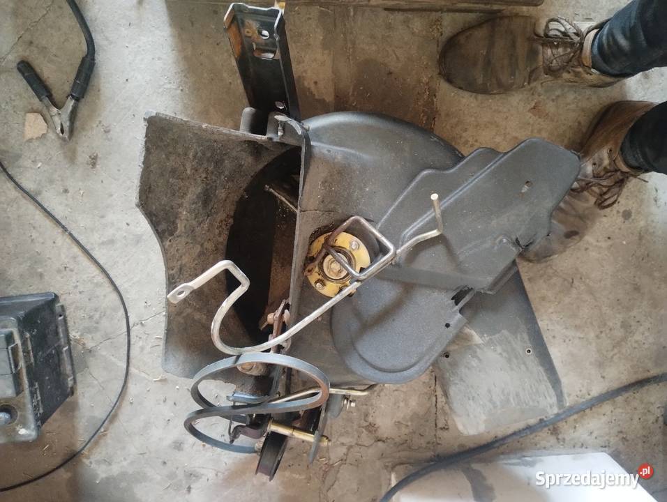 Kosiarka John Deere 415 455 kosz na trawę kabina Busko-Zdrój