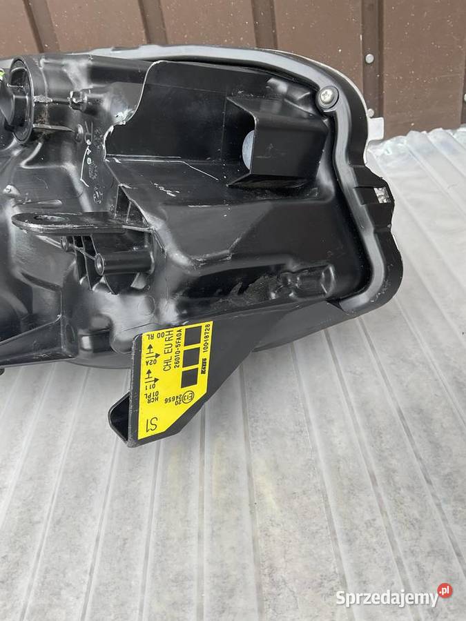 Nissan Micra K14 Lampa Przód Prawa 260105FA0A wielkopolskie Pleszew sprzedam