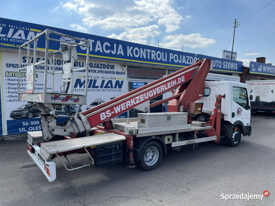 Nissan Cabstar Nissan Cabstar Zwyżka Podnośnik biały Syców