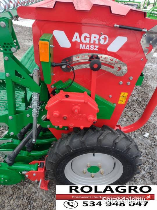 AGROMASZ Siewnik zbożowy stopkowy 25 30 podlaskie Białystok
