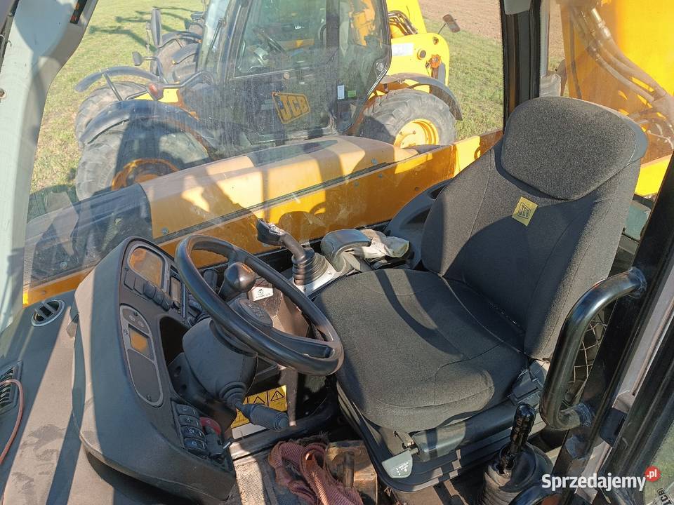 Ładowarki teleskopowe JCB MANITOU Ładowacze czołowe podlaskie Suwałki