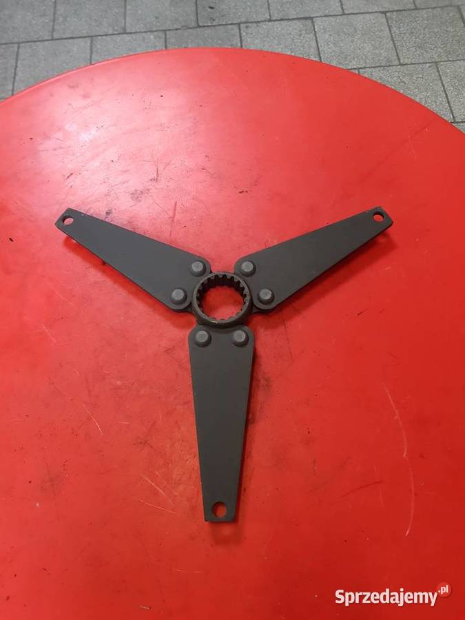 83021530 Piasta napędu WOM sprzęgła URSUS C385 Sulechów sprzedam