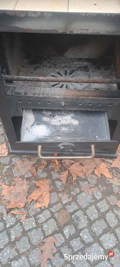 Piec kominkowy koza stalowy 9 kW uzywany w Piece wolnostojące Żary sprzedam