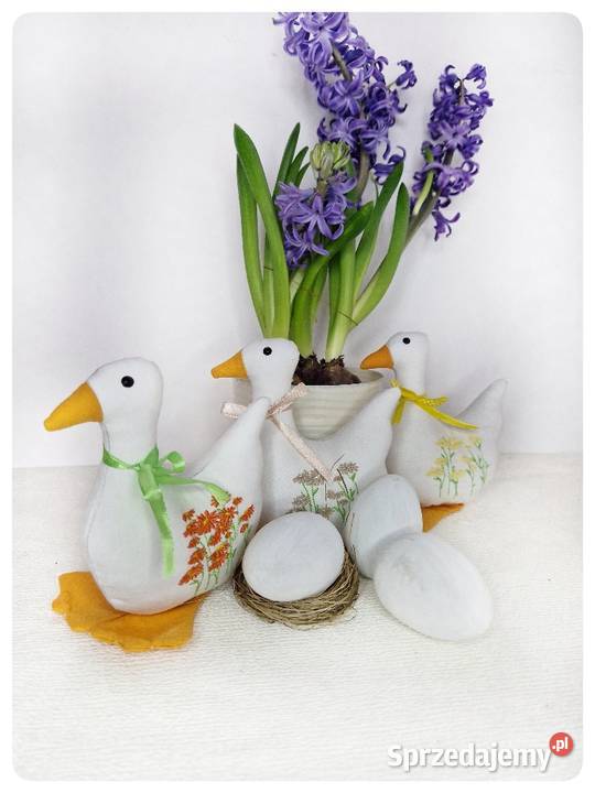 Gąska gęś wielkanocna haftowana dekoracja wnętrz podkarpackie Boreczek