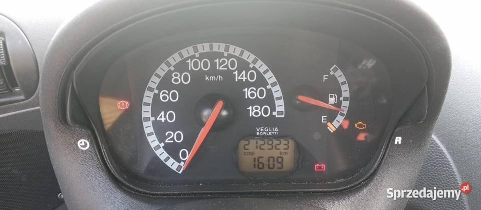 Fiat Seicento 11 lpg dostawcy Uber eats Glovo gniazdo AUX Częstochowa