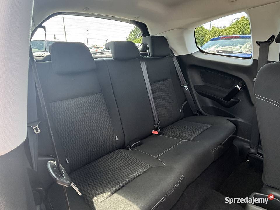 Peugeot 208 2016r GWARANCJA centralny zamek Paniówki