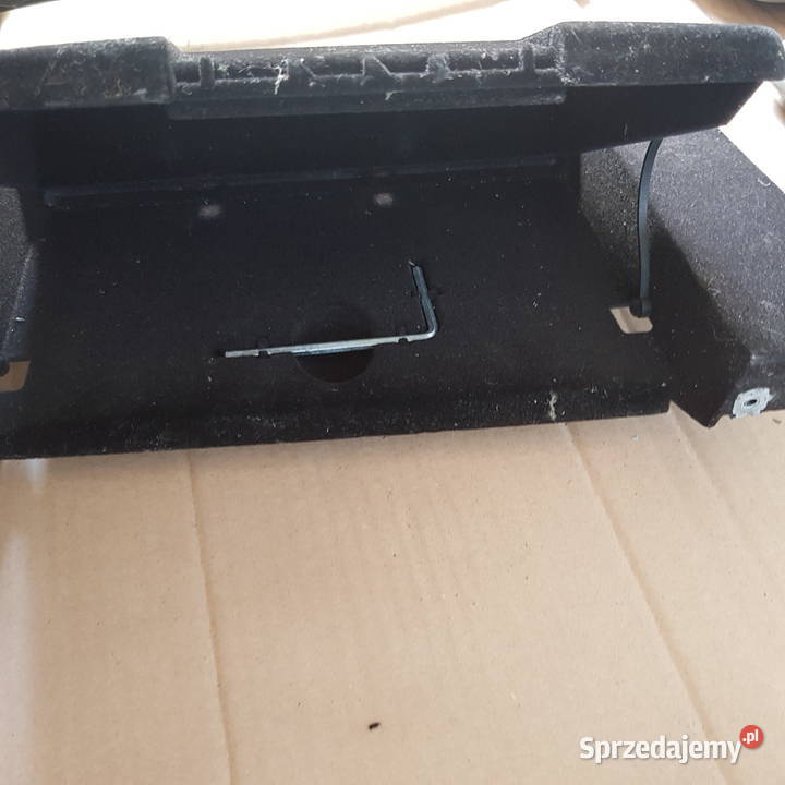 Schowek pasazera z kluczem popielniczka przycisk Lublin sprzedam