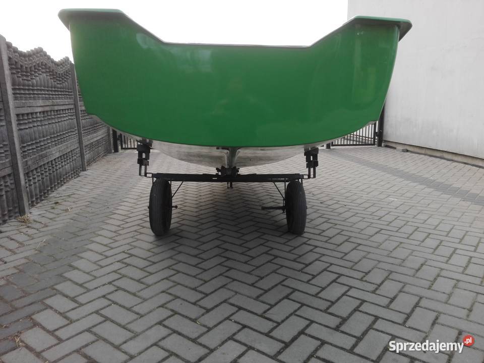 Łódź wiosłowa łódka wędkarska łodzie PHU Kąkolewo sprzedam