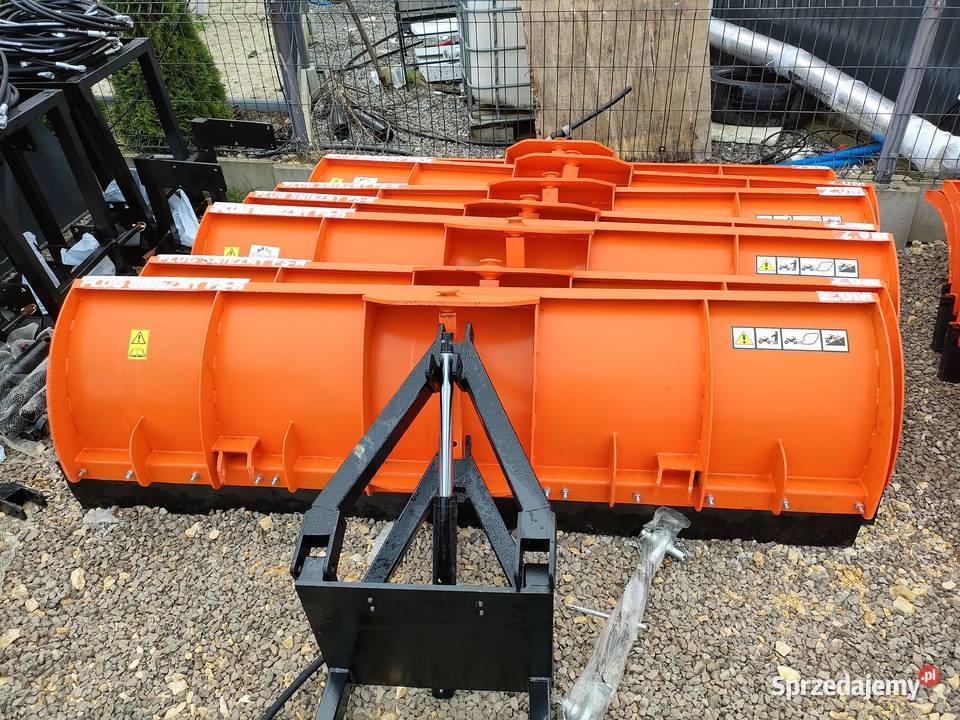 Pług Śnieżny do Odśnieżania C330 Transport Kraj Podbiel