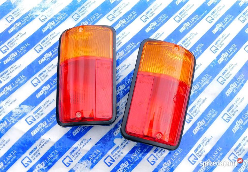 NOWE tylne lampy prawa lewa czarne FSM Fiat 126p Tarnów